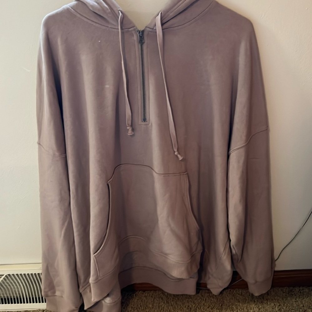 Great condition American Eagle quarter zip